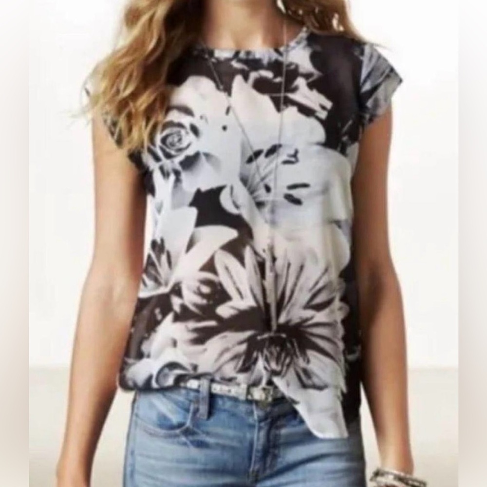 American Eagle Outfitters Floral Semi Sheer Blouse